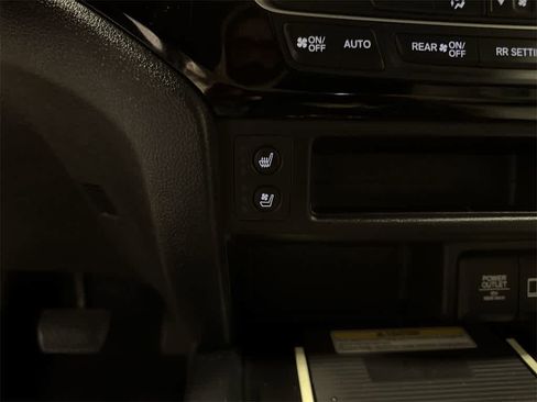 Certified 2021 Honda Passport Elite image 40