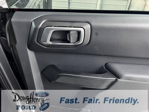 New 2025 Ford Bronco Badlands image 34