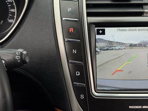 Used 2018 Lincoln MKX Reserve w/ Lincoln MKX Climate Package image 23