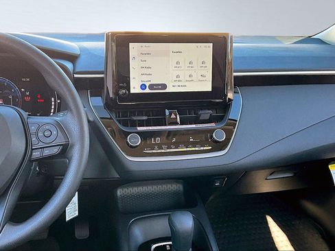 New 2026 Toyota Corolla LE image 7