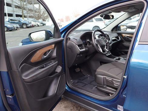 Used 2021 GMC Terrain SLE image 12