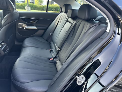 Certified 2025 Mercedes-Benz E 450 4MATIC Sedan w/ Multicontour Seating Package image 41