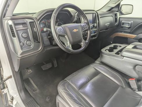 Used 2018 Chevrolet Silverado 1500 LTZ AWD/4WD image 12