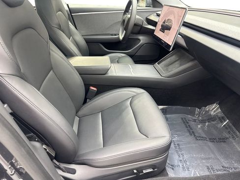 Used 2024 Tesla Model 3 Long Range RWD image 43