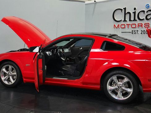 Used 2006 Ford Mustang GT RWD image 18
