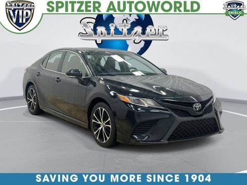 Used 2018 Toyota Camry SE w/ Convenience Package FWD image 1