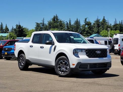 New 2026 Ford Maverick XLT FWD image 1