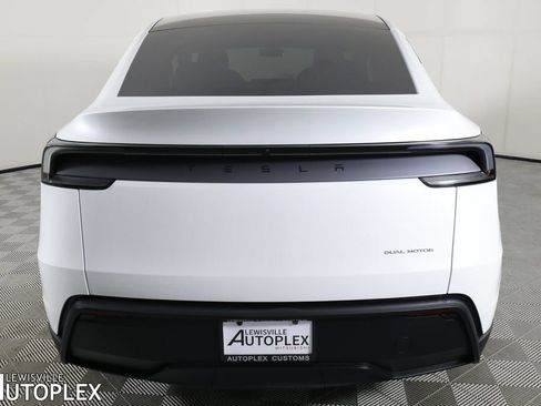 Used 2026 Tesla Model Y Long Range AWD/4WD image 6