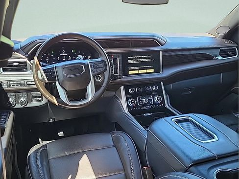 Used 2023 GMC Yukon XL Denali w/ LPO, Floor Liner Package AWD/4WD image 17