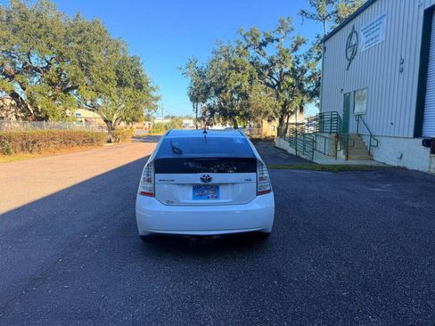 Used 2010 Toyota Prius Two image 4