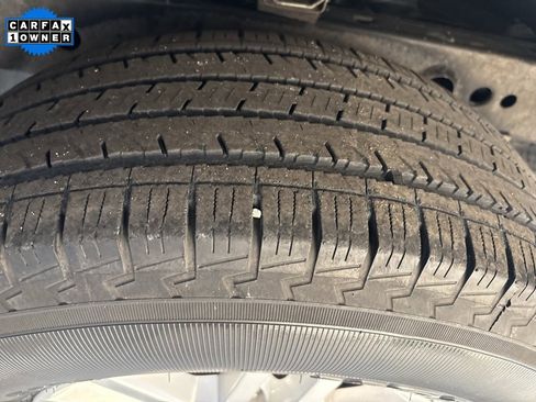 Used 2019 Nissan Frontier SV w/ Value Truck Package image 10