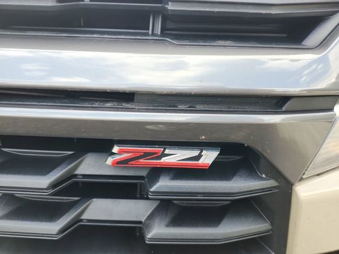 Used 2021 Chevrolet Colorado Z71 image 22