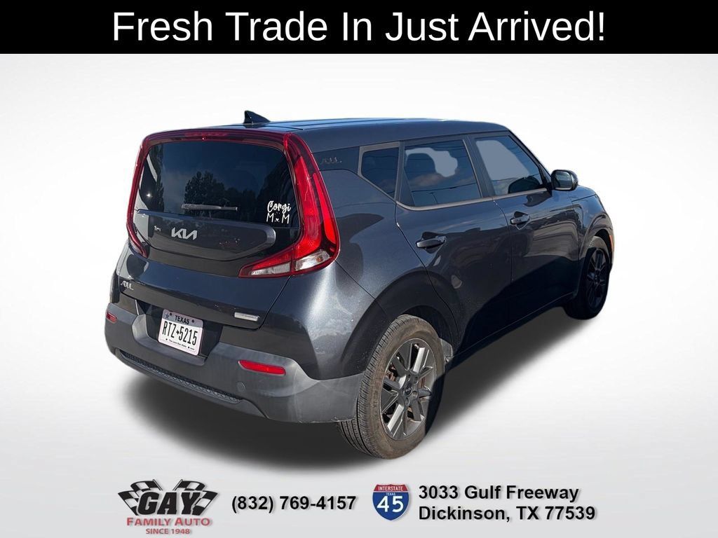 Used 2022 Kia Soul EX FWD image 9