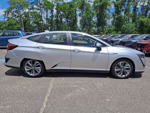 Used 2018 Honda Clarity Plug-In Hybrid image 7