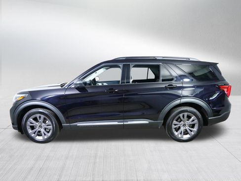 Used 2025 Ford Explorer Active w/ Active Comfort Package AWD/4WD image 4