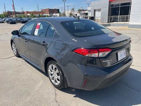 New 2026 Toyota Corolla LE FWD image 9