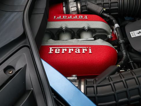 Used 2025 Ferrari Purosangue AWD/4WD image 44