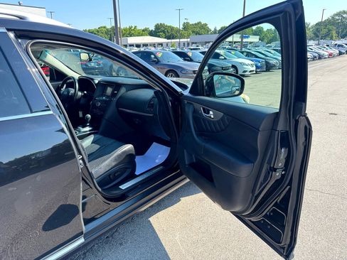 Used 2016 INFINITI QX70 AWD image 9