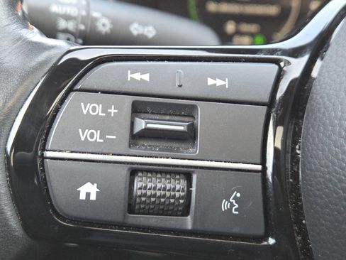 Used 2024 Honda CR-V Sport Touring image 32