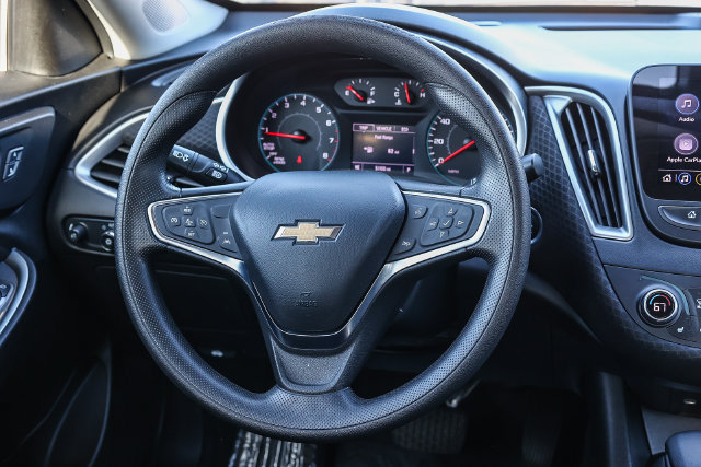 Used 2024 Chevrolet Malibu LT FWD image 16