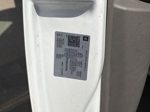 Used 2021 Chevrolet Express 2500 RWD image 6