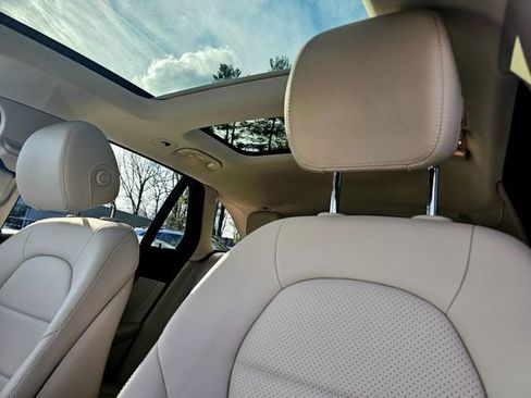 Certified 2022 Mercedes-Benz GLC 300 4MATIC image 20