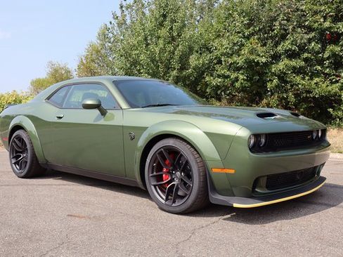 Used 2023 Dodge Challenger SRT Hellcat Widebody image 3
