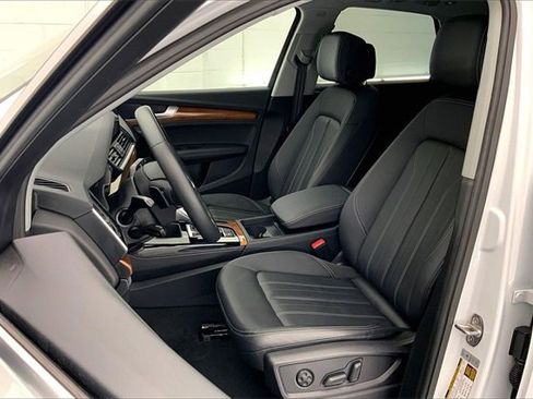 Certified 2023 Audi Q5 2.0T Premium Plus w/ Premium Plus Package image 25