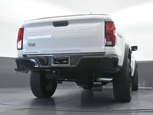 Used 2025 Chevrolet Colorado Trail Boss AWD/4WD image 53