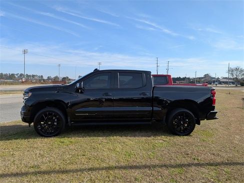 Used 2025 Chevrolet Silverado 1500 High Country w/ High Country Premium Package image 6
