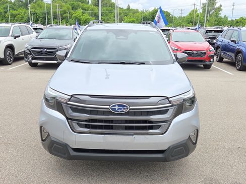 Certified 2025 Subaru Forester Premium w/ Convenience Package #1 AWD/4WD image 8