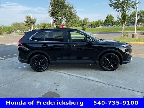 Used 2025 Honda CR-V Sport Touring image 6
