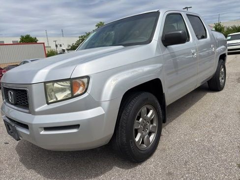 Used 2007 Honda Ridgeline RTX image 3
