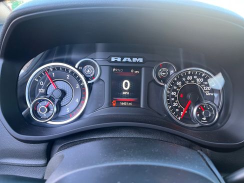 Used 2022 RAM 2500 Tradesman image 10