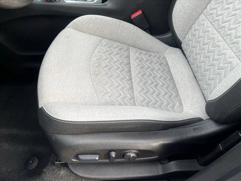 Used 2022 Chevrolet Equinox LT image 10