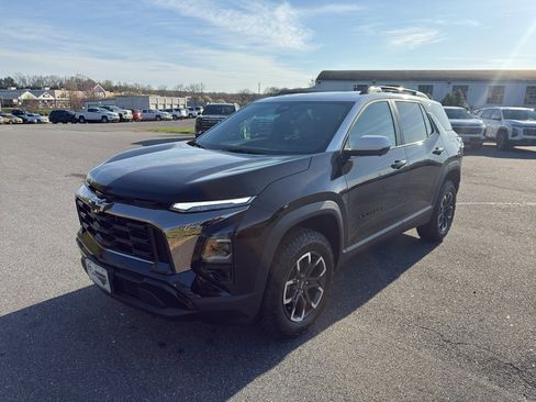 New 2026 Chevrolet Equinox ACTIV w/ Convenience Package III image 2