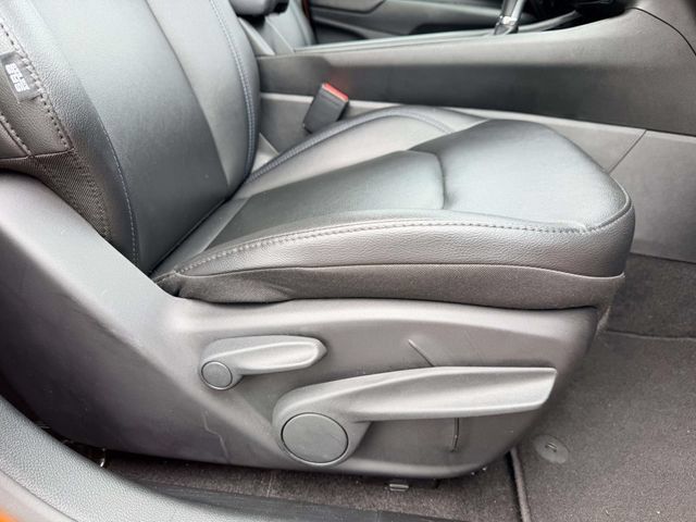 Used 2026 Jeep Compass Limited AWD/4WD image 9