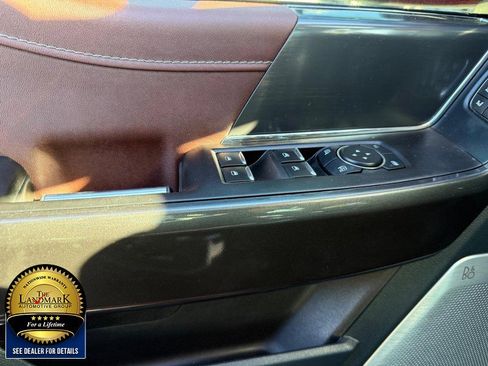 Used 2021 Ford F150 Lariat w/ Equipment Group 502A High image 8