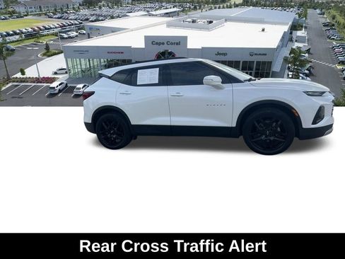 Used 2020 Chevrolet Blazer LT FWD image 13