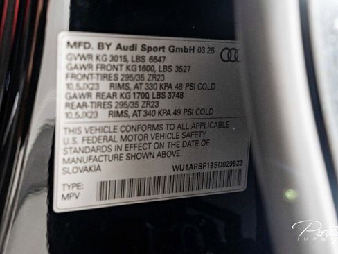 Used 2025 Audi RS Q8 performance image 61