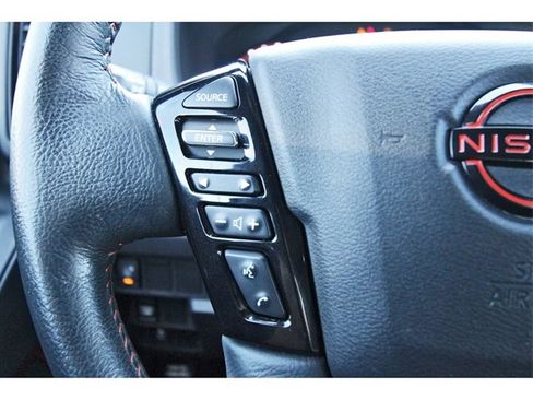 Used 2023 Nissan Frontier Pro-X w/ Pro-X Premium Package image 18