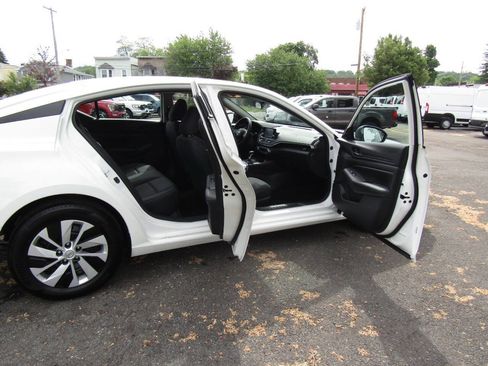 Used 2024 Nissan Altima 2.5 S FWD image 24