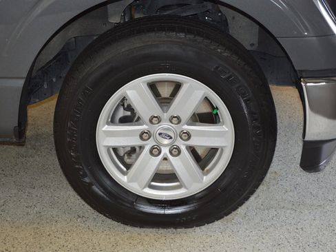 Used 2023 Ford F150 XLT image 9