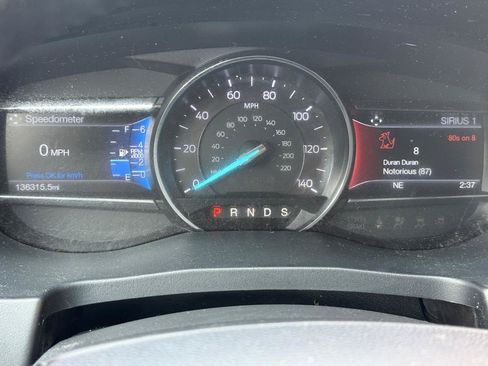 Used 2017 Ford Explorer XLT w/ Equipment Group 202A AWD/4WD image 22