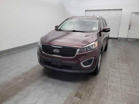Used 2016 Kia Sorento FWD image 15
