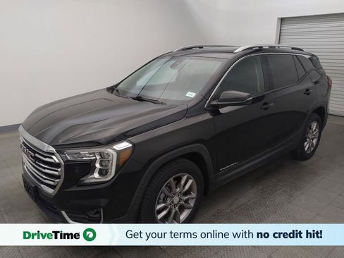 Used 2022 GMC Terrain SLT FWD image 1