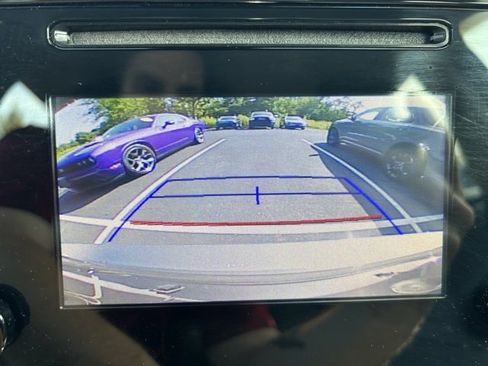 Used 2018 Toyota Corolla LE image 15
