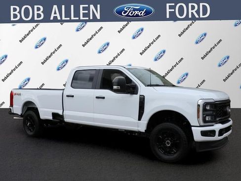 New 2026 Ford F250 XL w/ STX Appearance Package AWD/4WD image 2