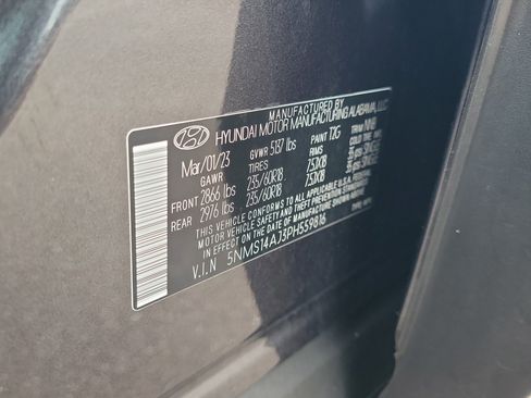Used 2023 Hyundai Santa Fe SE image 32
