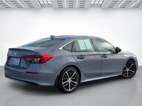 Used 2024 Honda Civic Touring image 6